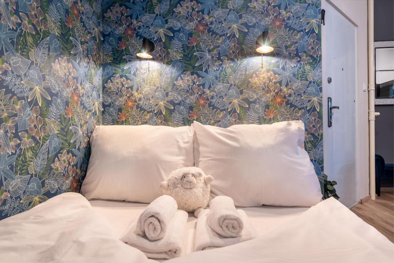 Economy Downtown Design Apartments - Free Parking - Balcony - Super Puplic Transport - Ac Βουδαπέστη Εξωτερικό φωτογραφία