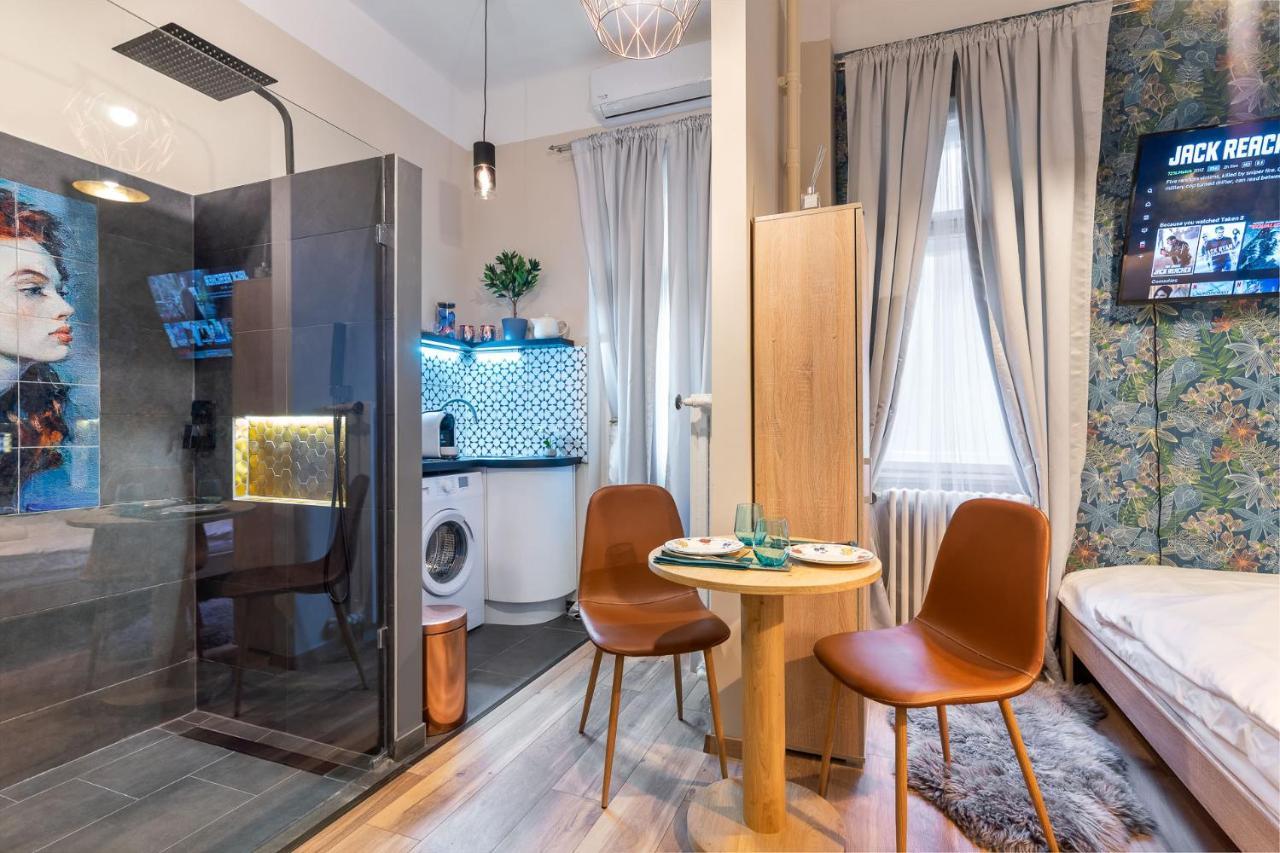 Economy Downtown Design Apartments - Free Parking - Balcony - Super Puplic Transport - Ac Βουδαπέστη Εξωτερικό φωτογραφία