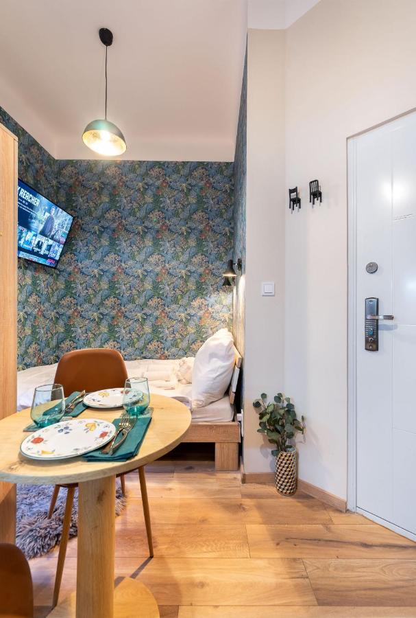 Economy Downtown Design Apartments - Free Parking - Balcony - Super Puplic Transport - Ac Βουδαπέστη Εξωτερικό φωτογραφία