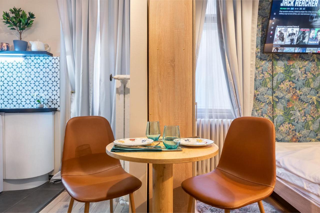 Economy Downtown Design Apartments - Free Parking - Balcony - Super Puplic Transport - Ac Βουδαπέστη Εξωτερικό φωτογραφία
