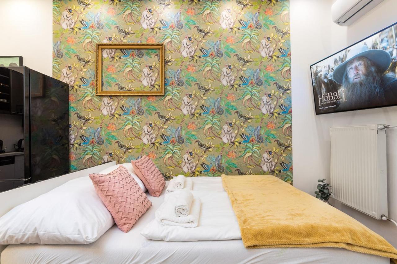 Economy Downtown Design Apartments - Free Parking - Balcony - Super Puplic Transport - Ac Βουδαπέστη Εξωτερικό φωτογραφία